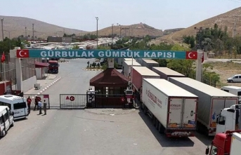 Habur ve Gürbulak gümrük kapıları açıldı